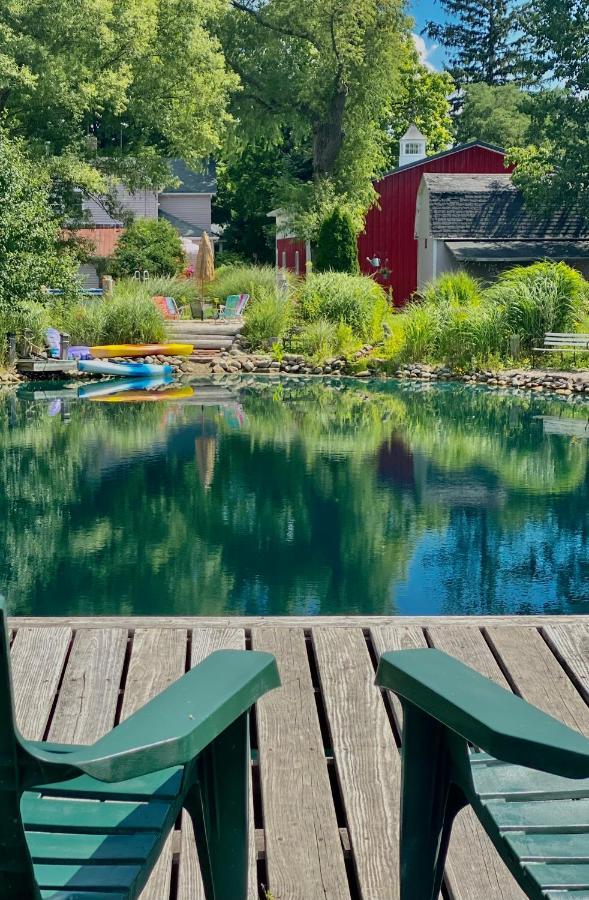 The Bella Ella Bed And Breakfast Канандейгуа Экстерьер фото